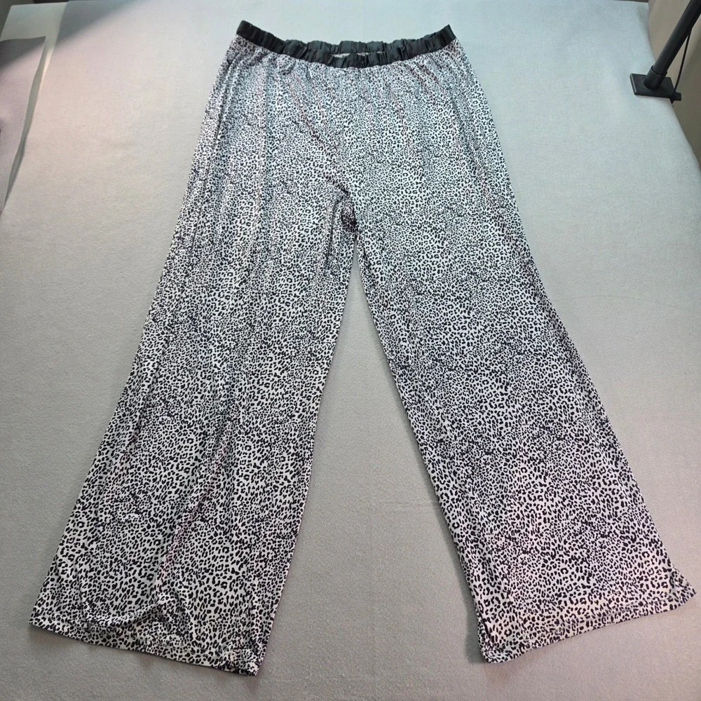 Mayfair Womens Pajama Set 2XL Cheetah Print V-Neck Top Wide Leg Pants Loungewear